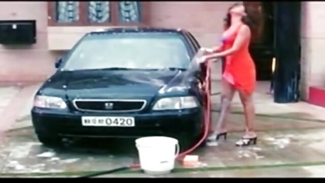 cô gái sexy đập cạnh đường cao tốc phimxxx phu de