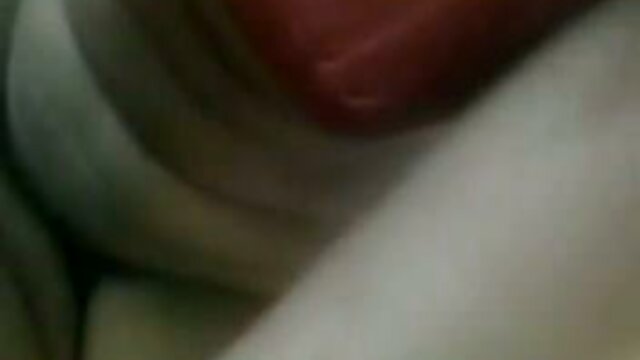 Nóng đít brunette lên mặt chồng phim xxx phu de