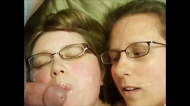 2 sex xxxvn hotties bị đập mông