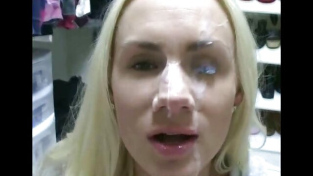 Kinky carmen ngón tay cô ấy Twat xxx net hay